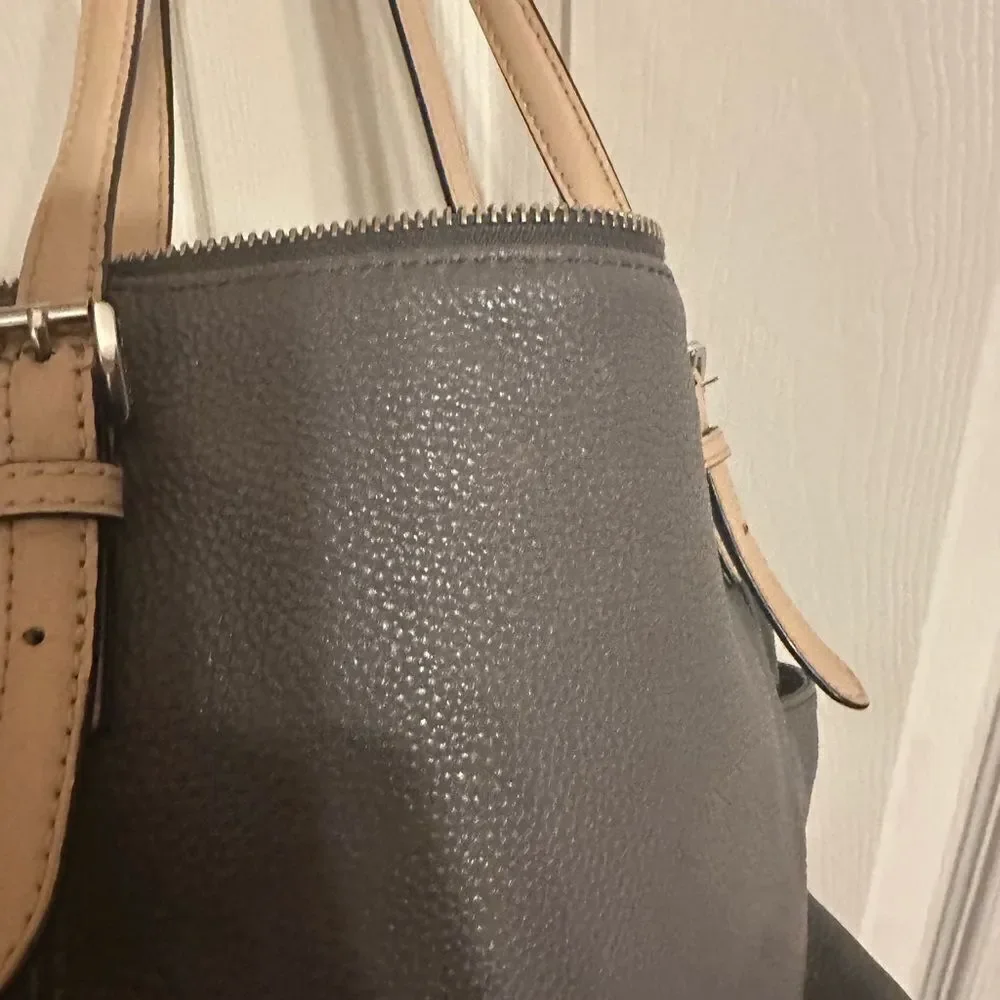 Micheal Kors Tote Mk Pebbled  leather Purse shoulder bag - Picture 4 of 15